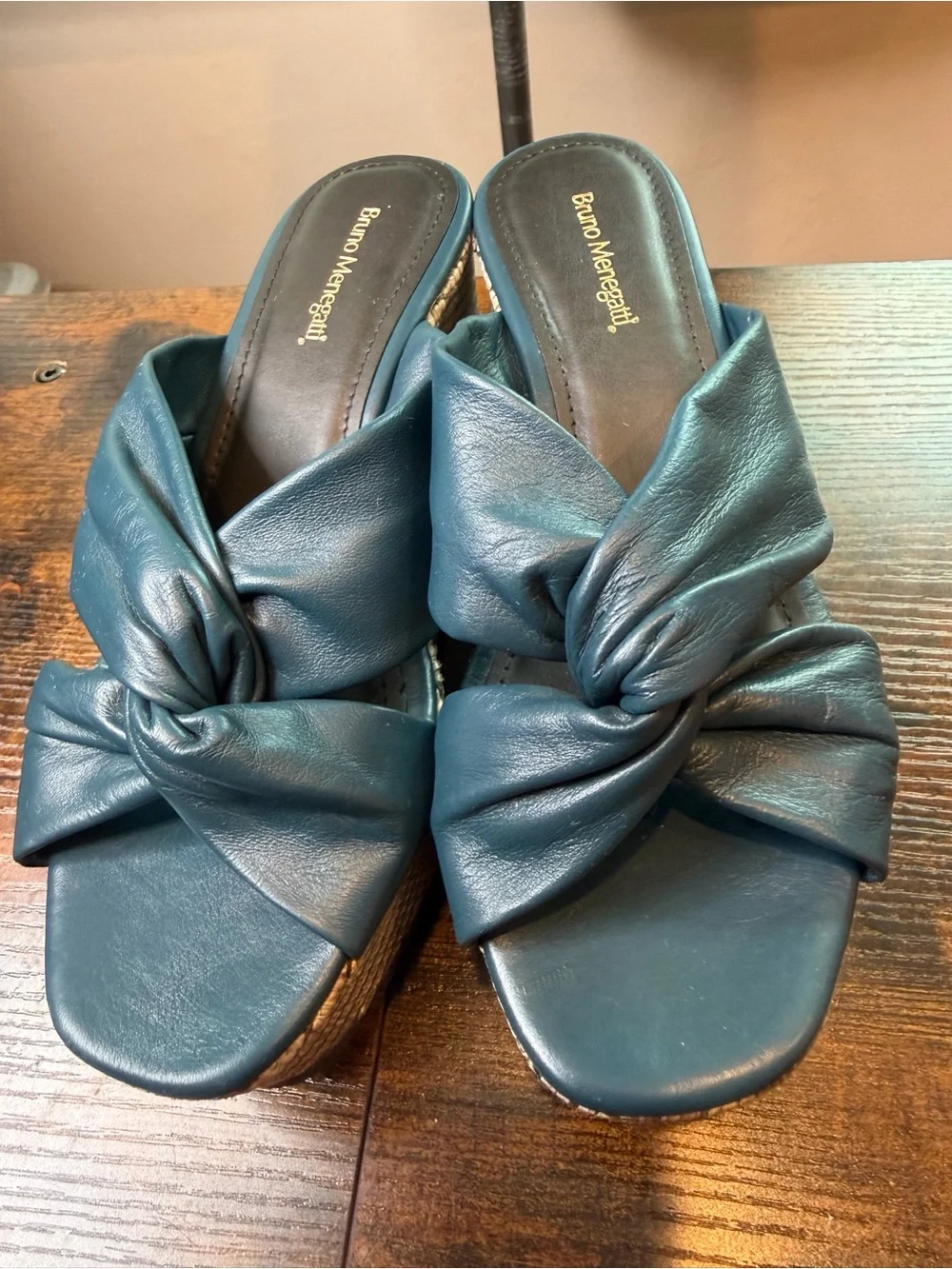 Bruno Menegatti wedge sandals blue leather knotted upper woven platform Size 8